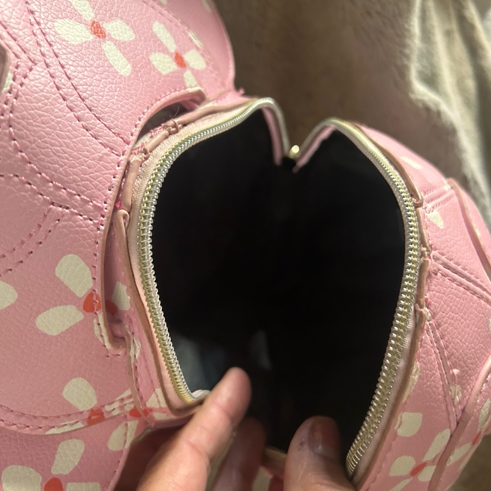 Disney Danielle Nicole Minnie Mouse Cherry Blossom Bag - Picture 7 of 7